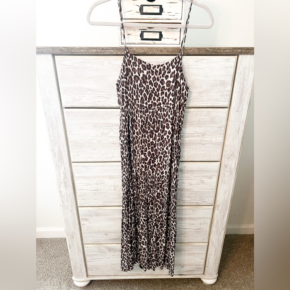 Carly Jean Los Angeles Leopard Dress Size Small